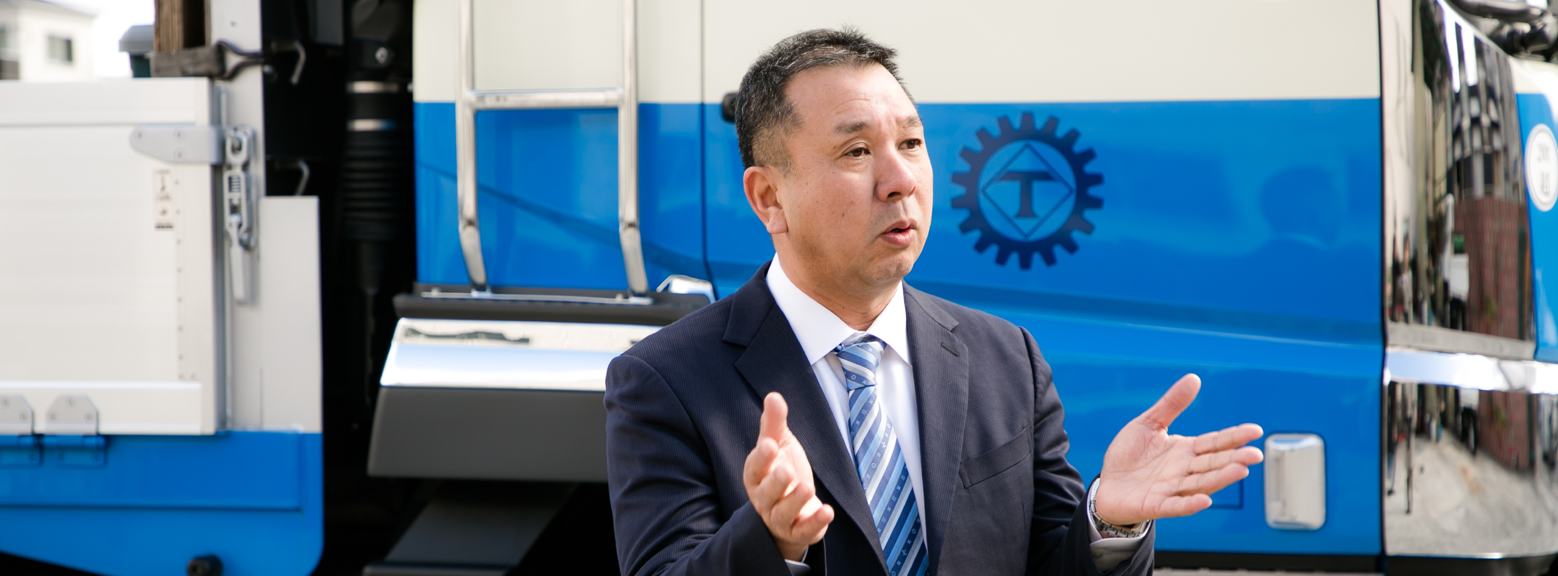 物流のエキスパートとして、産業の要を創るために届ける。